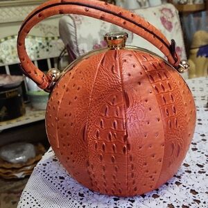 Elegant ALYSSA Orange Croc-Embossed Handbag